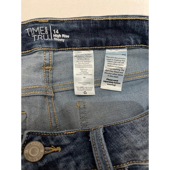 Time And Tru High Rise Skinny Distressed Jeans Size 14 - Picture 5 of 7